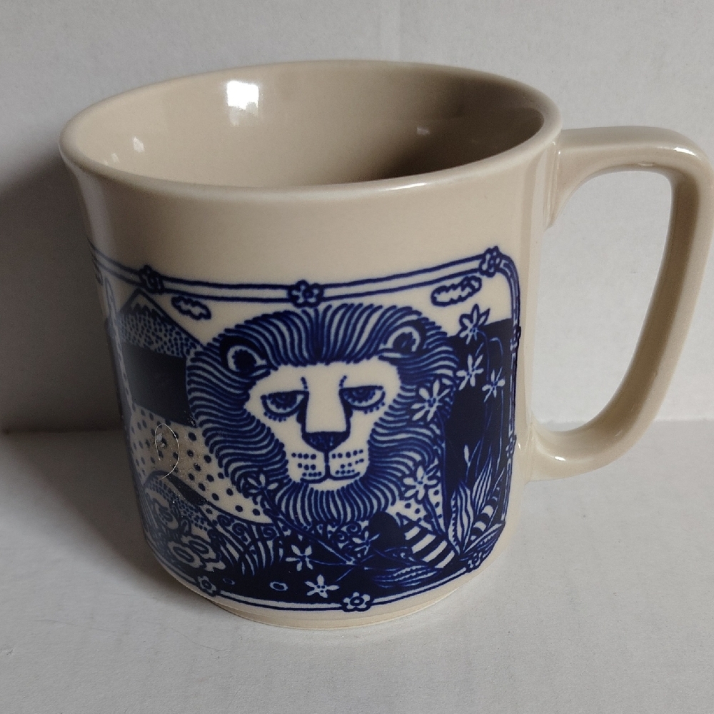 Taylor And Ng Vintage Lion Mug